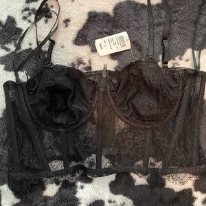 windsor lace top